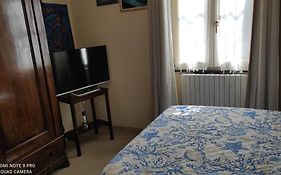 Popi Al Mare In Villa Con Giardino E Wifi
